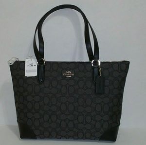 New Coach  Zip Tote Bag in Signature Jacquard